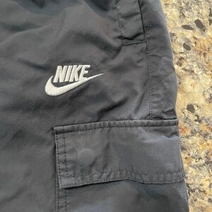 Nike Men’s Black Cargo Pants, size L